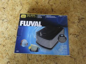 Hagen Fluval Q2